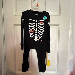 NWT HALLOWEEN PJ SET 4T